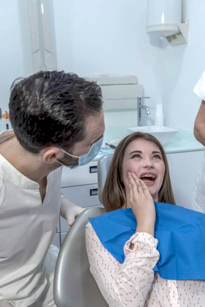 Best Emergency Root Canal Treatment in Coleytown, CT